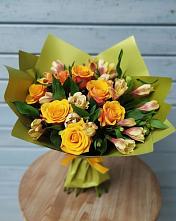 Букет цветов из:  Альстромерии и Розы в Новогремяченском