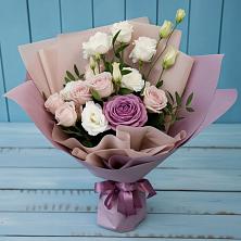 Букет цветов из:  Розы и Лизиантусы в Новогремяченском