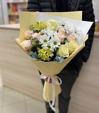 Букет цветов из:  Альстромерии, Розы и Хризантемы в Новогремяченском