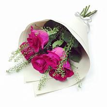 Букет цветов из:  Розы в Новогремяченском