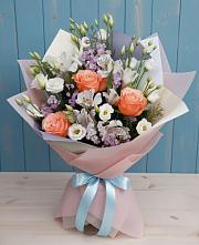Букет цветов из:  Лизиантусы, Розы, Альстромерии и Гипсофила #REPLACE_PRED# Новогремяченском