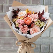 Букет цветов из:  Гвоздики, Хризантемы и Розы в Новогремяченском