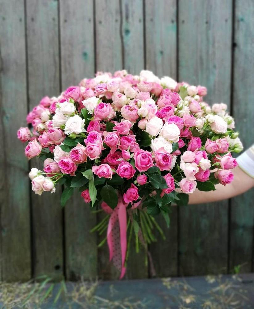 Букет Розовые кустовые розы Натали и Лав Лидия в Новогремяченском