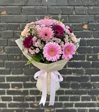 Букет цветов из:  Герберы и Хризантемы в Новогремяченском