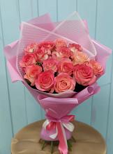 Букет 15 Розовых роз Равель в Новогремяченском