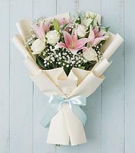 Букет цветов из:  Лилии в Новогремяченском